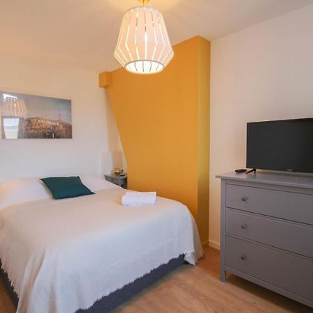 Lille Centre - Nice And Functional Ap. 2Bdrm Bagian luar foto